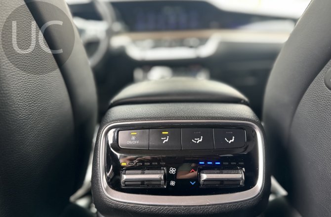 Kia Mohave 2019 года за 3 900 000 рублей