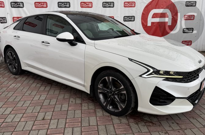 объявление о продаже Kia K5 2022 года