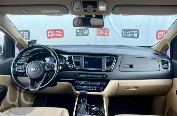 объявление о продаже Kia Carnival 2019 года