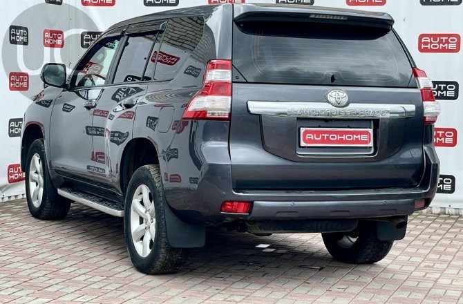 Toyota Land Cruiser Prado 2014 года за 3 100 000 рублей