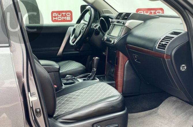 объявление о продаже Toyota Land Cruiser Prado 2014 года