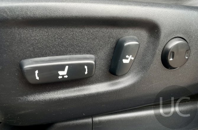 купить б/у автомобиль Toyota Land Cruiser Prado 2014 года