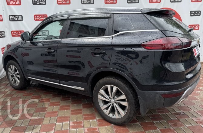 подержанный авто Geely Atlas 2021 года