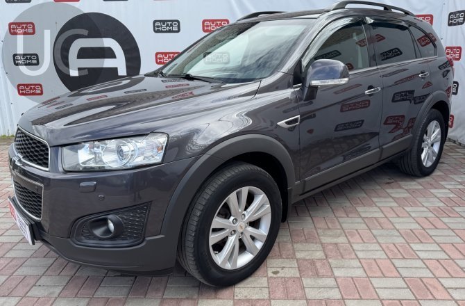 подержанный авто Chevrolet Captiva 2013 года