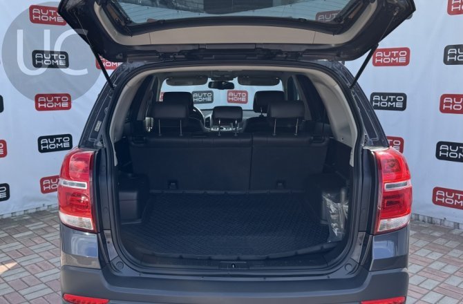 Chevrolet Captiva 2013 года за 1 199 999 рублей