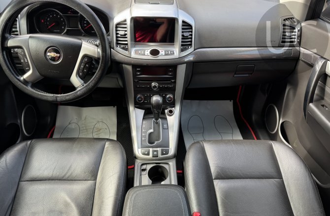 объявление о продаже Chevrolet Captiva 2013 года