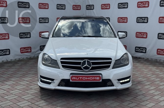 фотографии Mercedes-Benz C-Class AMG