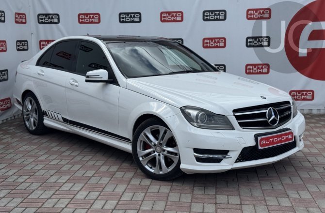 объявление о продаже Mercedes-Benz C-Class AMG 2013 года