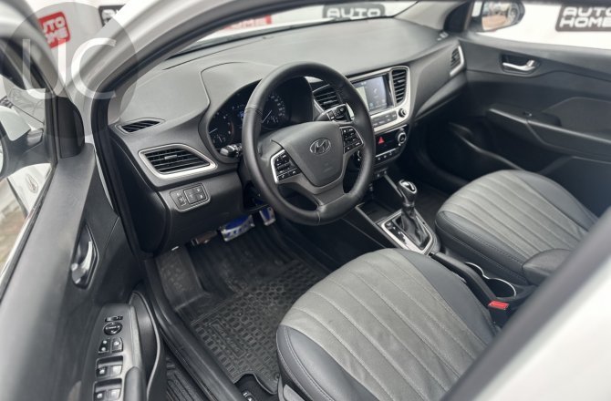 объявление о продаже Hyundai Solaris 2018 года
