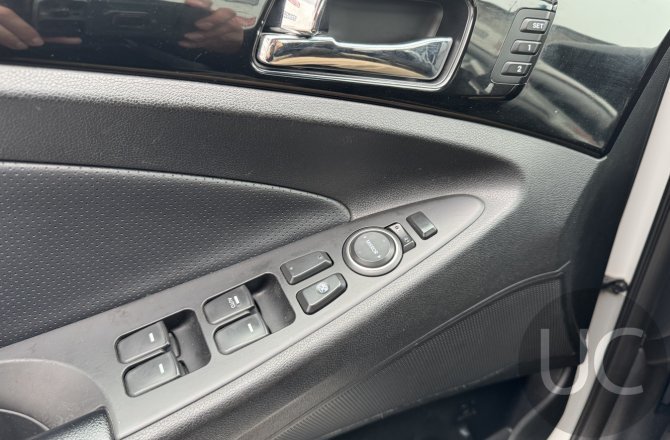 объявление о продаже Hyundai Sonata 2011 года