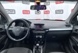фотографии Opel Astra