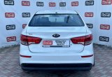 купить б/у автомобиль Kia Rio 2015 года