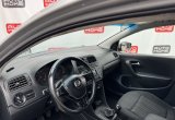 подержанный авто Volkswagen Polo 2016 года