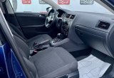 фотографии Volkswagen Jetta