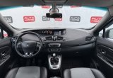 фотографии Renault Scenic
