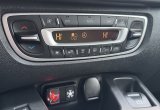 подержанный авто Renault Scenic 2013 года