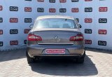 купить б/у автомобиль Skoda Superb 2010 года