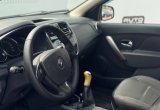 фотографии Renault Sandero