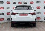купить б/у автомобиль Hyundai Solaris 2018 года