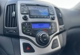 купить б/у автомобиль Hyundai i30 2010 года