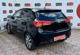 подержанный авто Kia Rio 2015 года