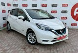 фотографии Nissan Note