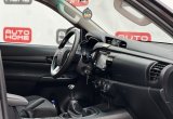 купить б/у автомобиль Toyota Hilux 2015 года
