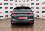 купить б/у автомобиль Kia Ceed 2019 года