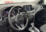 подержанный авто Kia Ceed 2019 года