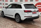 фотографии Audi Q7