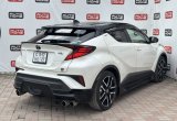 подержанный авто Toyota C-HR 2020 года