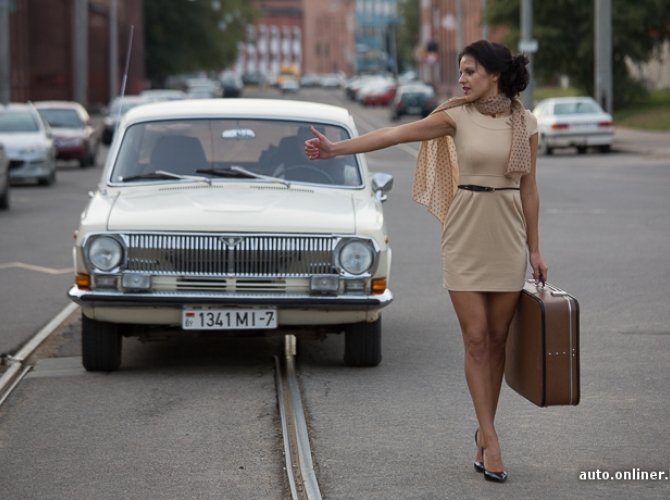 Реро фотосессия на фоне ГАЗ Волга
