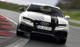 Audi показала самый быстрый в мире автомобиль - беспилотник 