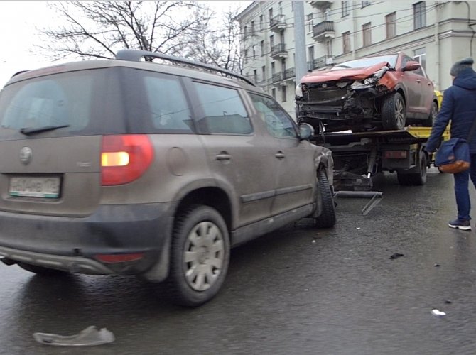 ДТП на Непокоренных - Гражданский