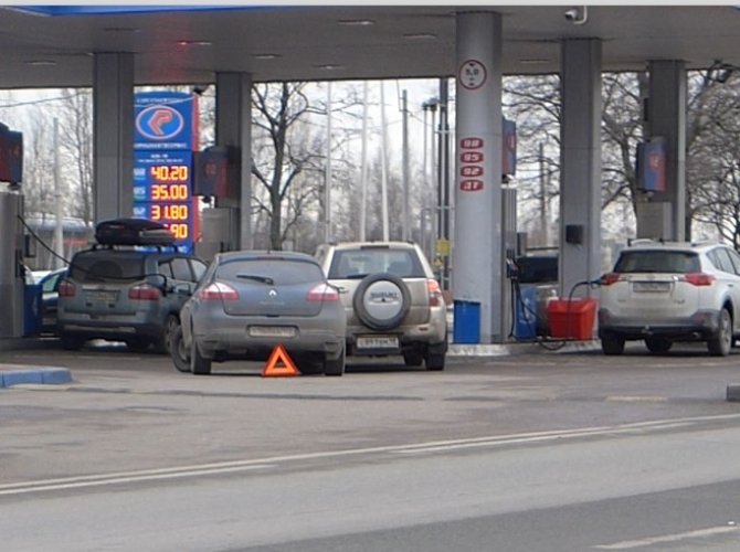 ДТП на АЗС на Руставели