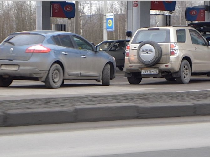 ДТП на АЗС на Руставели