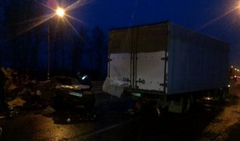 Четыре человека погибли в аварии под Тверью