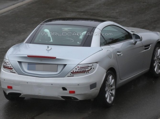 7311-1428420855-prototip-novogo-mercedes-benz-slc-prohodit-ispytaniya.jpg