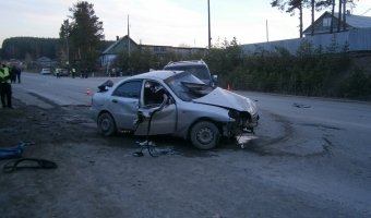 Под Асбестом в Свердловской области пьяный полицейский в ДТП стал причиной смерти женщины