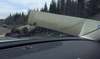 Серьезная авария под Екатеринбургом с участием грузовика