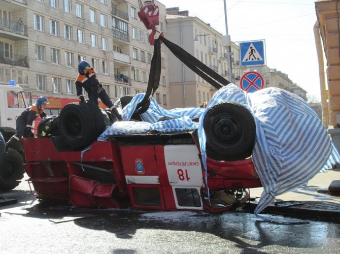 дтп пожарная машина спб 1.jpg