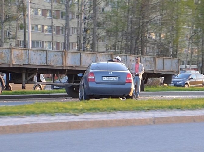 ДТП на Суздальском проспекте