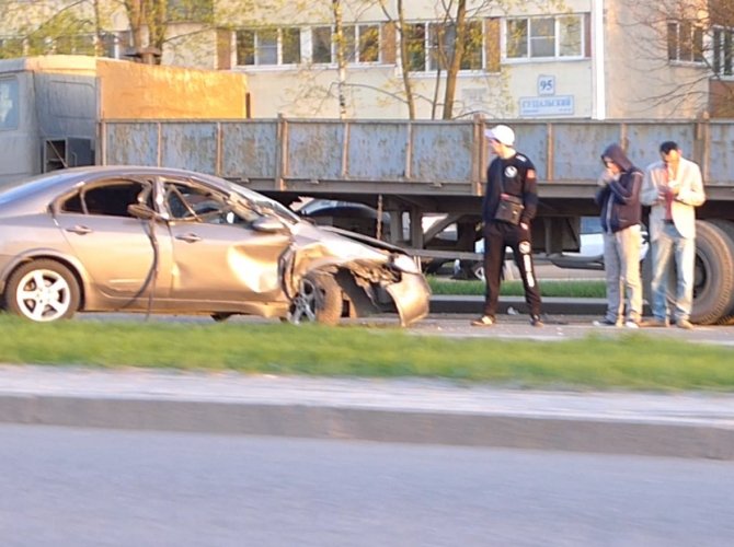 ДТП на Суздальском проспекте