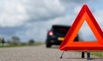 В ДТП с тремя машинами на Мурманском шоссе пострадали пятеро, в том числе дети