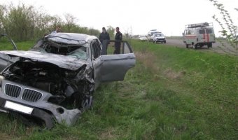 В Ставрополье попала в аварию машина с четырьмя детьми: один погиб