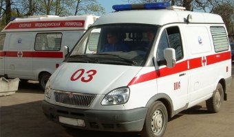 Сбитая машиной на Кирочной улице девушка находится в тяжелом состоянии 