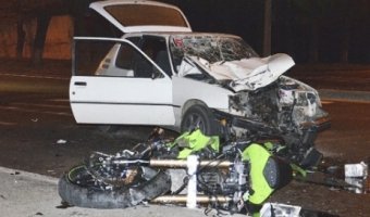 В Москве в результате ДТП погиб мотоциклист