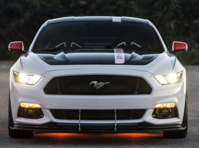 Ford Mustang Apollo Edition 6.jpg