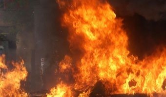 На ТТК в Москве три человека заживо сгорели в BMW
