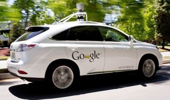 Беспилотный автомобиль Google попал в первое ДТП с пострадавшими